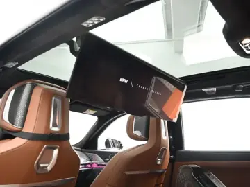 2024 BMW i7 с пробегом 69 601 км