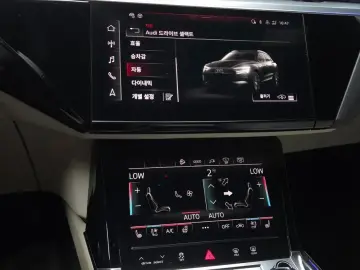 2022 Audi e-tron с пробегом 83 928 км