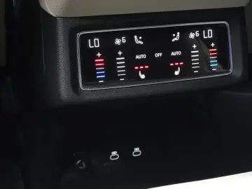 2022 Audi e-tron с пробегом 83 928 км