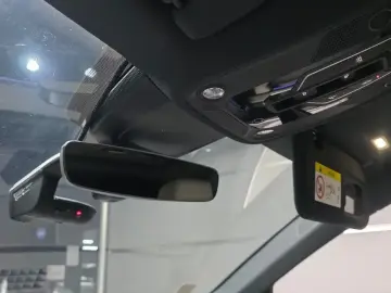 2022 Audi e-tron с пробегом 83 928 км