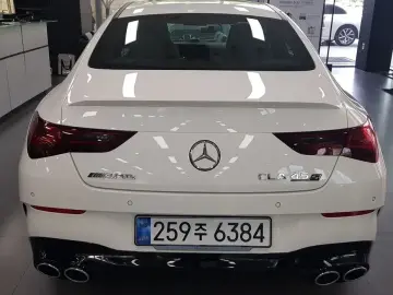 2025 Mercedes-Benz CLA с пробегом 146 км