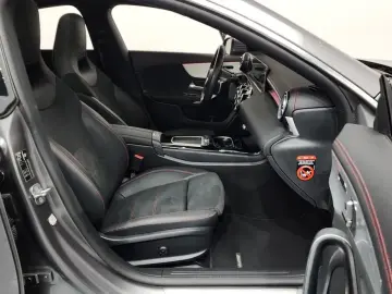 2024 Mercedes-Benz CLA с пробегом 44 468 км