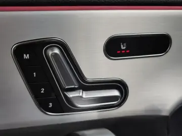 2024 Mercedes-Benz CLA с пробегом 44 468 км
