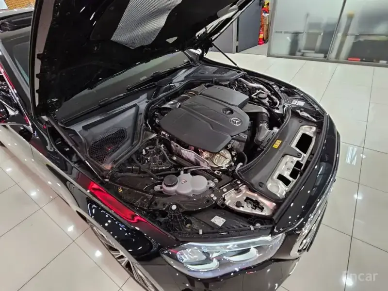 2024 Mercedes-Benz E-Класс с пробегом 13 766 км