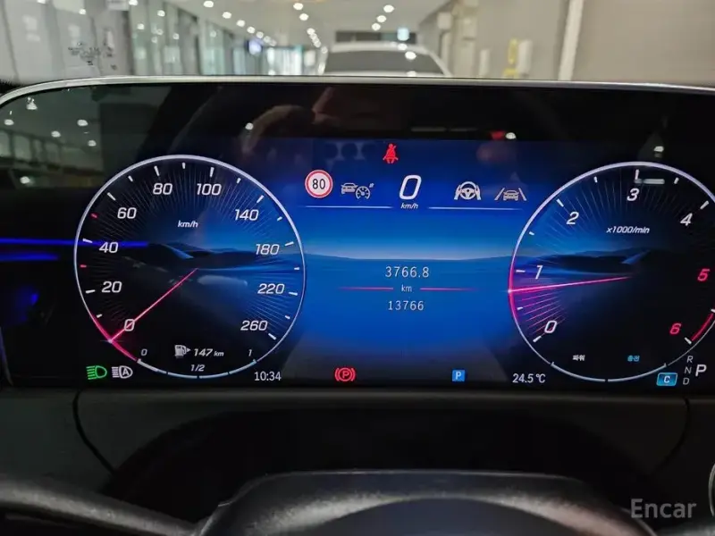 2024 Mercedes-Benz E-Класс с пробегом 13 766 км