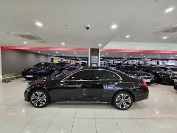 2024 Mercedes-Benz E-Класс с пробегом 13 766 км