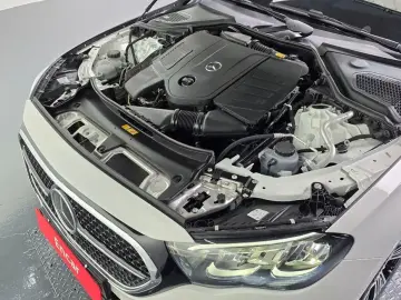 2025 Mercedes-Benz E-Класс с пробегом 12 655 км