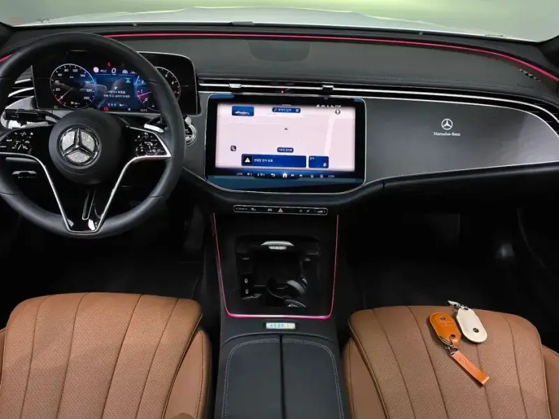 2025 Mercedes-Benz E-Класс с пробегом 12 655 км