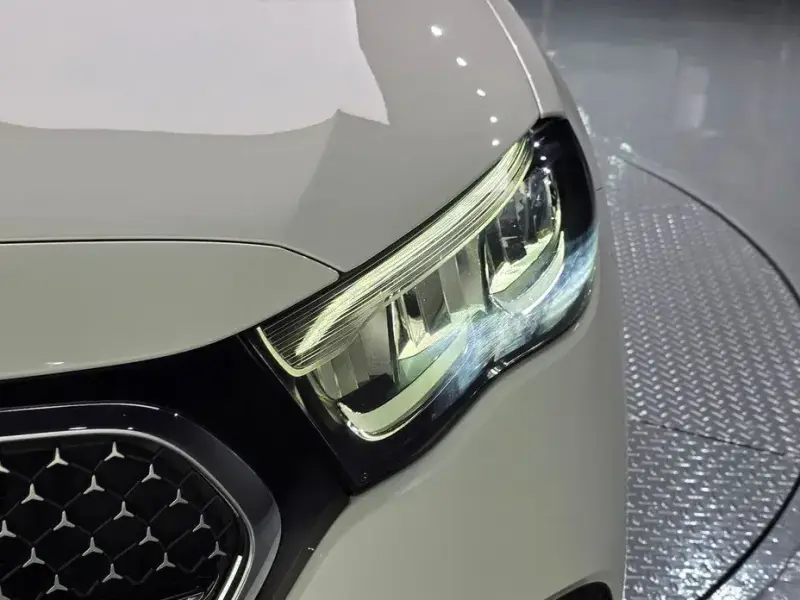 2025 Mercedes-Benz E-Класс с пробегом 12 655 км