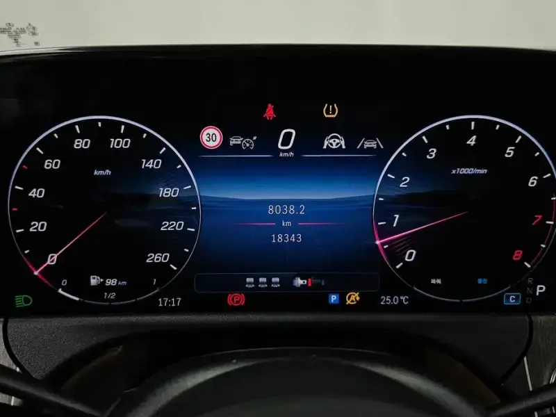 2024 Mercedes-Benz E-Класс с пробегом 18 343 км