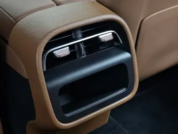 2024 Mercedes-Benz E-Класс с пробегом 18 343 км