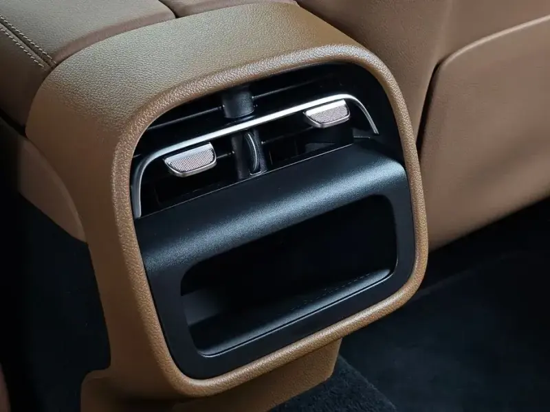 2024 Mercedes-Benz E-Класс с пробегом 18 343 км