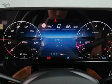 2025 Mercedes-Benz E-Класс с пробегом 19 777 км