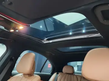 2025 Mercedes-Benz E-Класс с пробегом 19 777 км