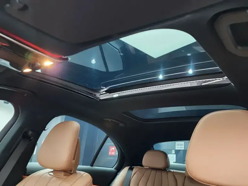 2025 Mercedes-Benz E-Класс с пробегом 19 777 км