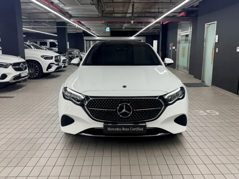 2025 Mercedes-Benz E-Класс с пробегом 29 836 км