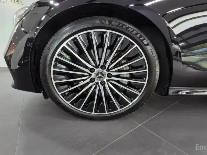 2025 Mercedes-Benz E-Класс с пробегом 19 688 км
