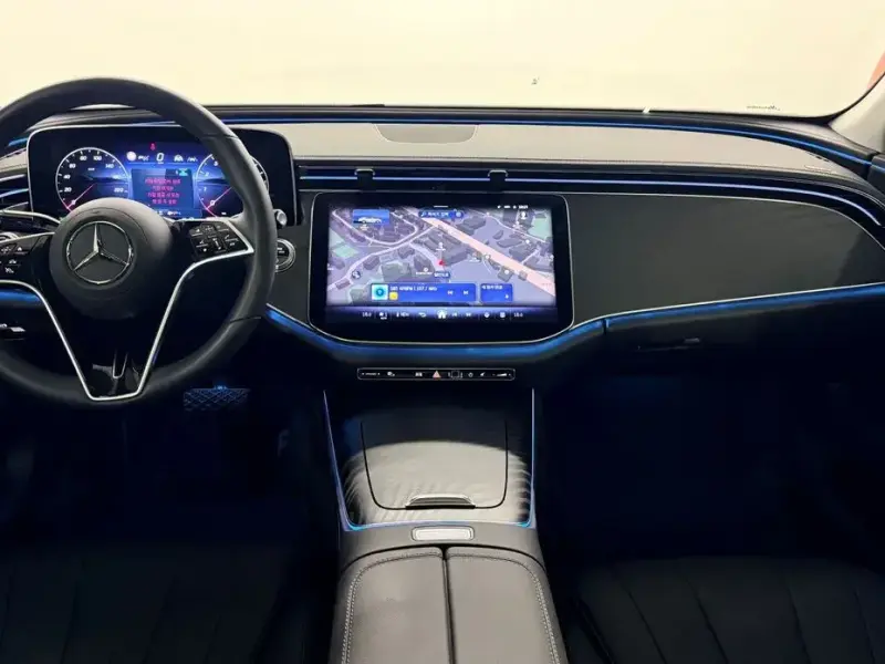2025 Mercedes-Benz E-Класс с пробегом 29 836 км