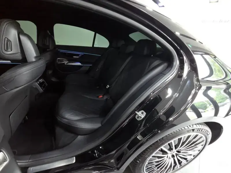 2025 Mercedes-Benz E-Класс с пробегом 19 688 км