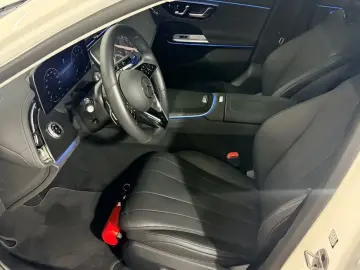 2025 Mercedes-Benz E-Класс с пробегом 29 836 км