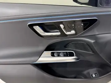 2025 Mercedes-Benz E-Класс с пробегом 29 836 км