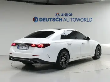 2026 Mercedes-Benz E-Класс с пробегом 3 300 км