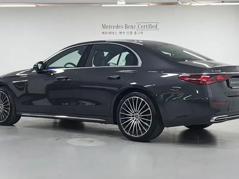 2025 Mercedes-Benz E-Класс с пробегом 5 532 км