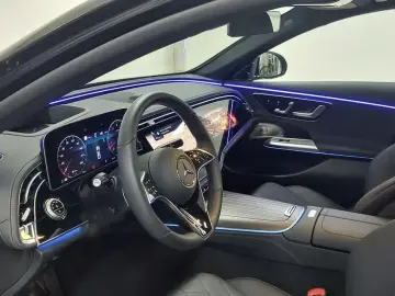2025 Mercedes-Benz E-Класс с пробегом 5 532 км