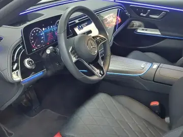 2025 Mercedes-Benz E-Класс с пробегом 5 532 км