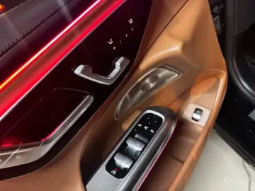 2025 Mercedes-Benz E-Класс с пробегом 2 724 км