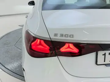 2025 Mercedes-Benz E-Класс с пробегом 1 073 км