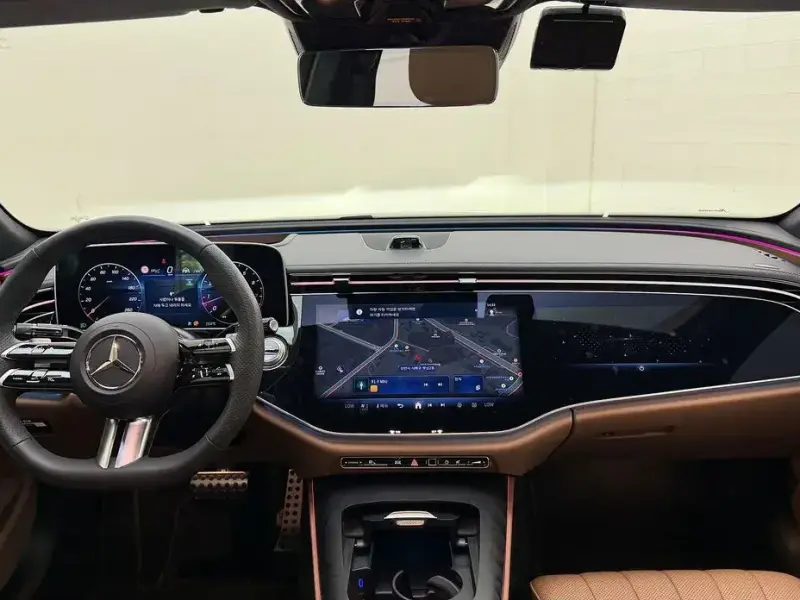 2025 Mercedes-Benz E-Класс с пробегом 1 073 км