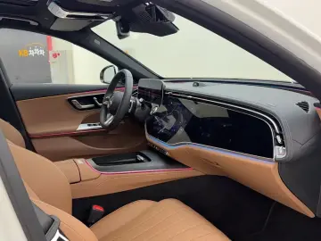 2025 Mercedes-Benz E-Класс с пробегом 1 073 км