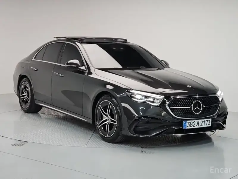 2025 Mercedes-Benz E-Класс с пробегом 3 396 км