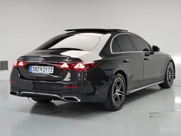 2025 Mercedes-Benz E-Класс с пробегом 3 396 км