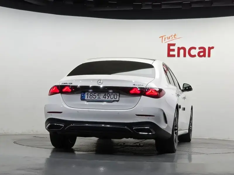 2024 Mercedes-Benz E-Класс с пробегом 28 497 км