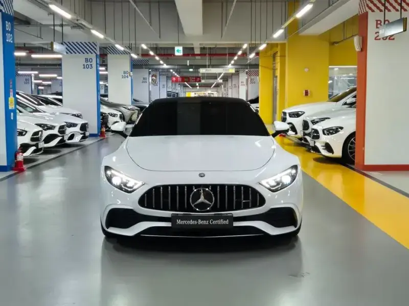 2025 Mercedes-Benz SL-Класс AMG с пробегом 4 985 км