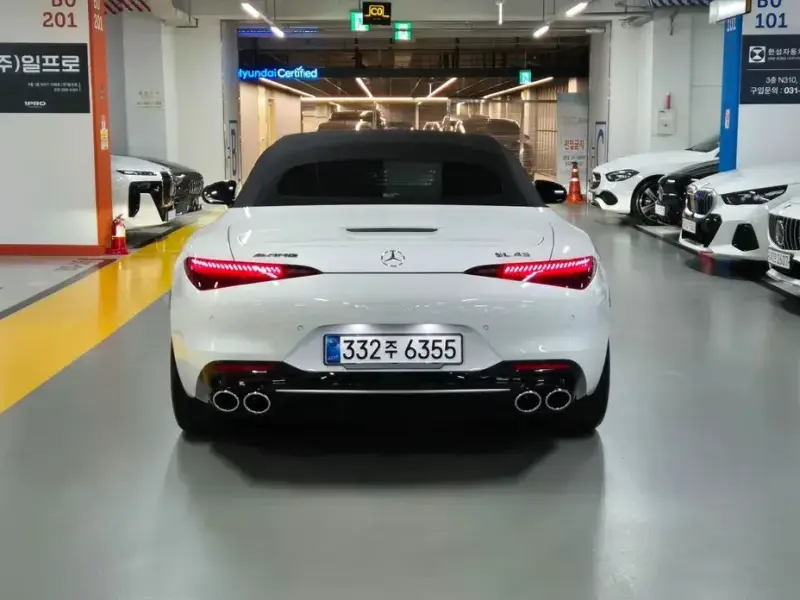 2025 Mercedes-Benz SL-Класс AMG с пробегом 4 985 км