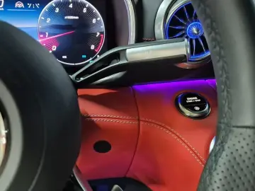 2025 Mercedes-Benz SL-Класс AMG с пробегом 4 985 км