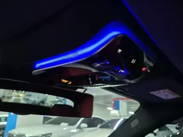 2025 Mercedes-Benz SL-Класс AMG с пробегом 4 985 км