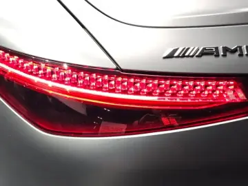 2024 Mercedes-Benz SL-Класс AMG с пробегом 17 152 км