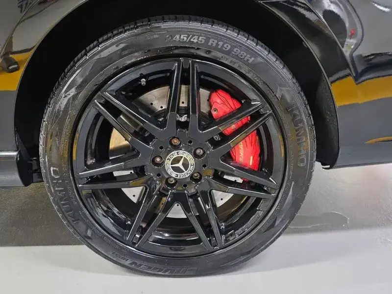 2022 Mercedes-Benz V-Класс с пробегом 90 430 км