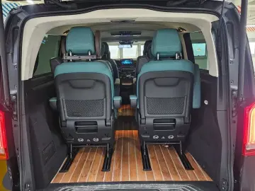 2022 Mercedes-Benz V-Класс с пробегом 90 430 км