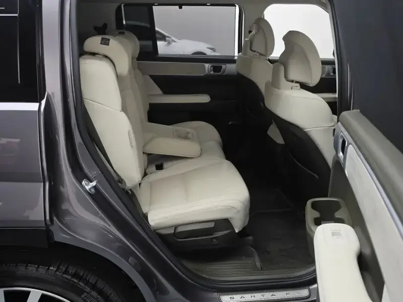 2024 Hyundai Santa Fe с пробегом 40 632 км