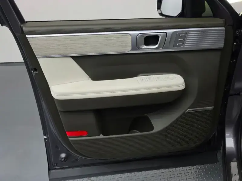 2024 Hyundai Santa Fe с пробегом 40 632 км