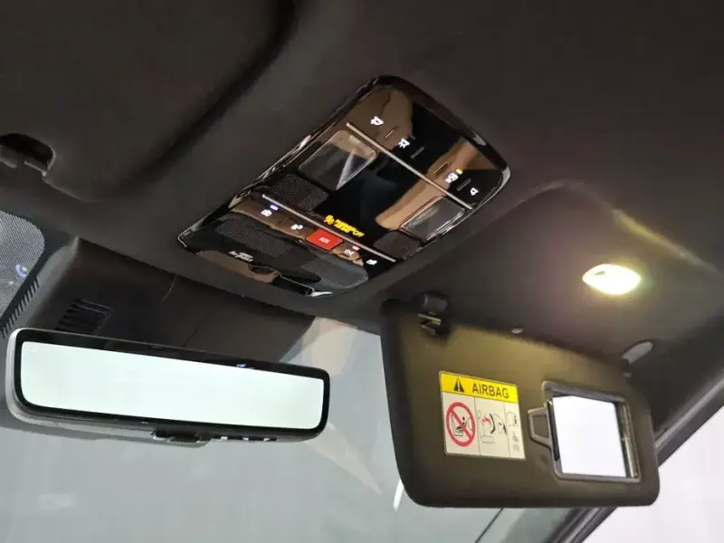 2025 Hyundai Santa Fe с пробегом 3 487 км