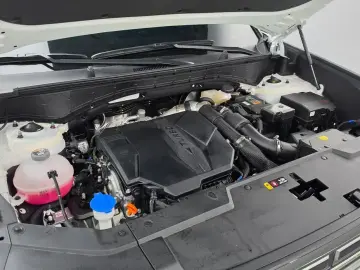 2025 Hyundai Santa Fe с пробегом 5 154 км
