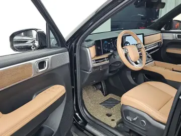 2024 Hyundai Santa Fe с пробегом 27 985 км