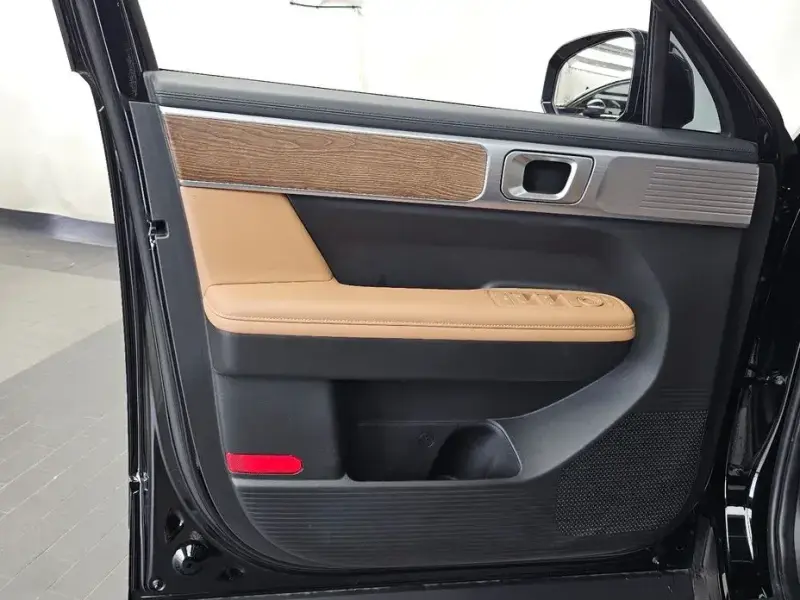 2024 Hyundai Santa Fe с пробегом 27 985 км