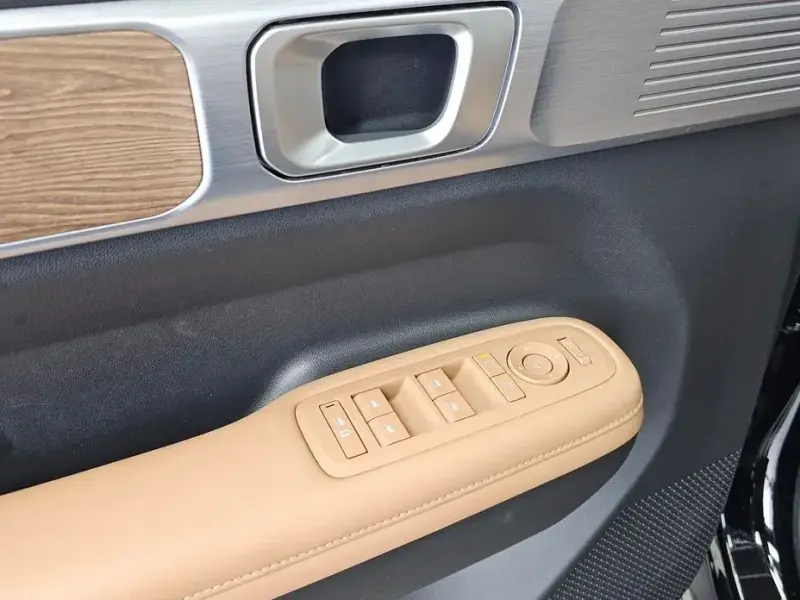 2024 Hyundai Santa Fe с пробегом 27 985 км